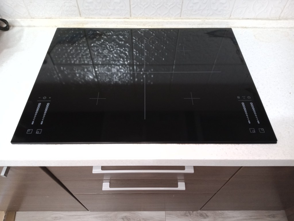 Индукционная варочная панель Electrolux 710х520 после замены.jpg Индукционная варочная панель Electrolux 710х520 после замены.jpg