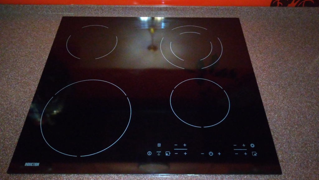 варочная панель ELECTROLUX с комбинированным нагревом(индукция+спираль) после замены стекла.jpg варочная панель ELECTROLUX с комбинированным нагревом(индукция+спираль) после замены стекла.jpg
