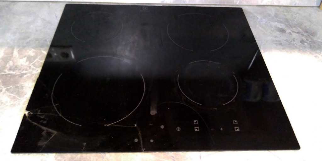 Независимая варочная панель Electrolux,спиральный нагрев,520х590,до замены.jpg Независимая варочная панель Electrolux,спиральный нагрев,520х590,до замены.jpg