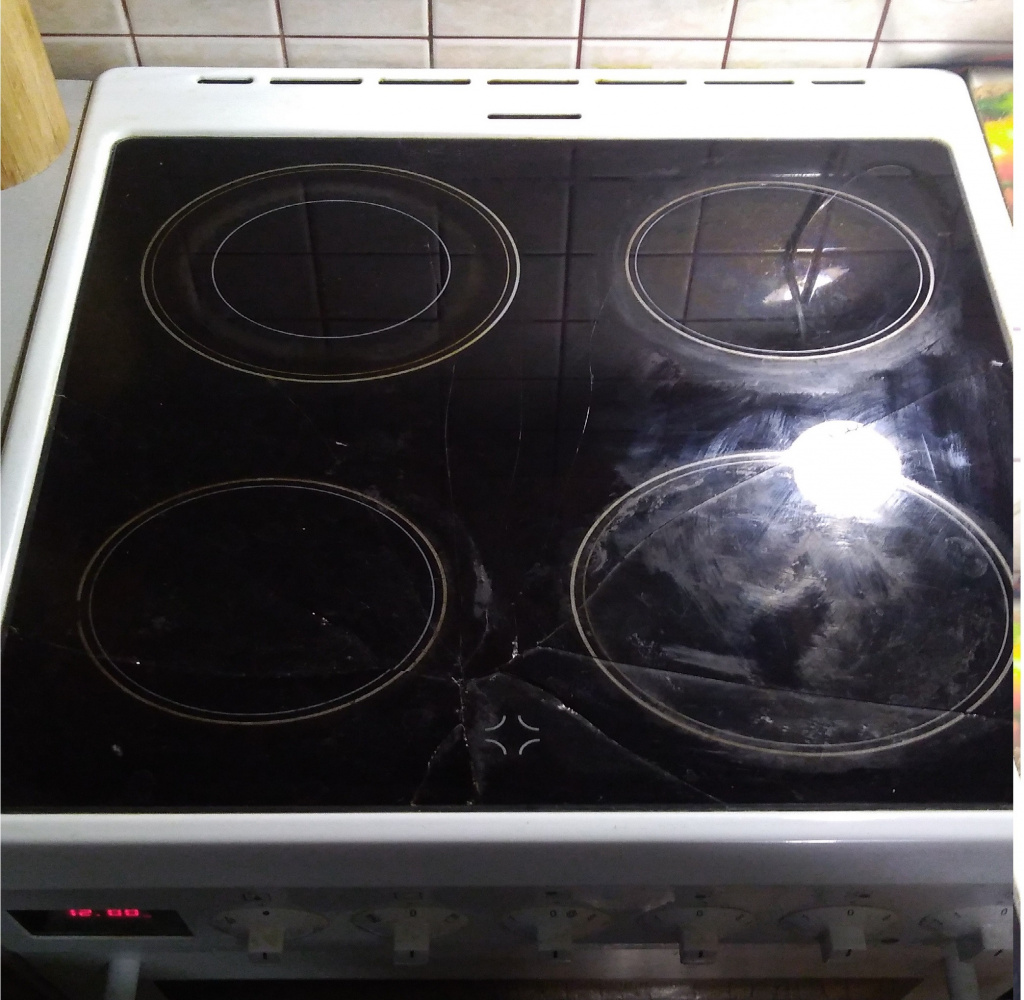 Haier.плита с духовкой.до замены.jpg Haier.плита с духовкой.до замены.jpg