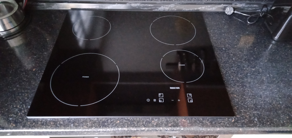 индукционная варочная панель Electrolux (2 power) после замены 520х590.jpg индукционная варочная панель Electrolux (2 power) после замены 520х590.jpg