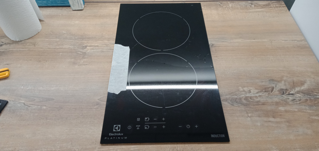 2-х конфорочная индукционная панель ELECTROLUX PLATINUM, до замены.jpg 2-х конфорочная индукционная панель ELECTROLUX PLATINUM, до замены.jpg
